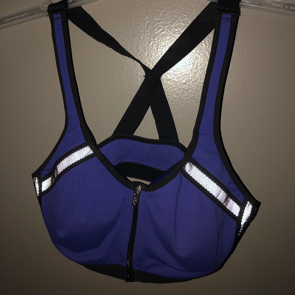 Victoria’s Secret Sports bra